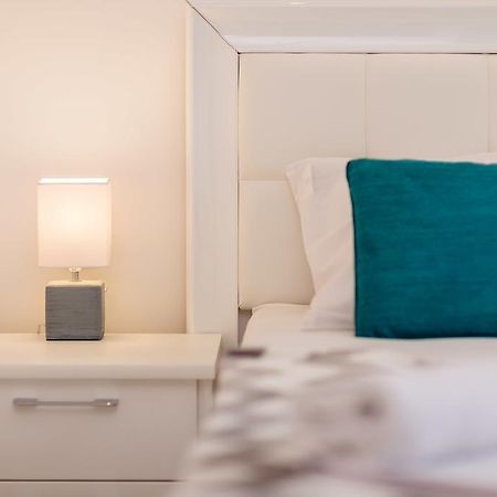 Old Town Summer Apartment โกตอร์ ภายนอก รูปภาพ