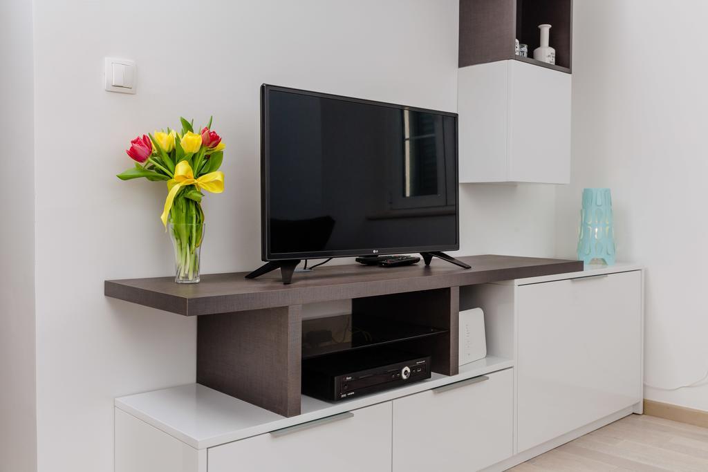 Old Town Summer Apartment โกตอร์ ภายนอก รูปภาพ