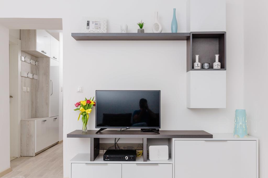 Old Town Summer Apartment โกตอร์ ภายนอก รูปภาพ