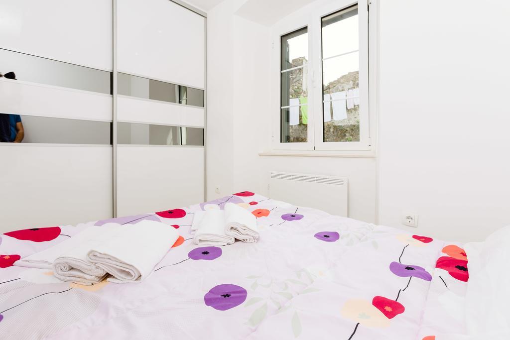 Old Town Summer Apartment โกตอร์ ภายนอก รูปภาพ